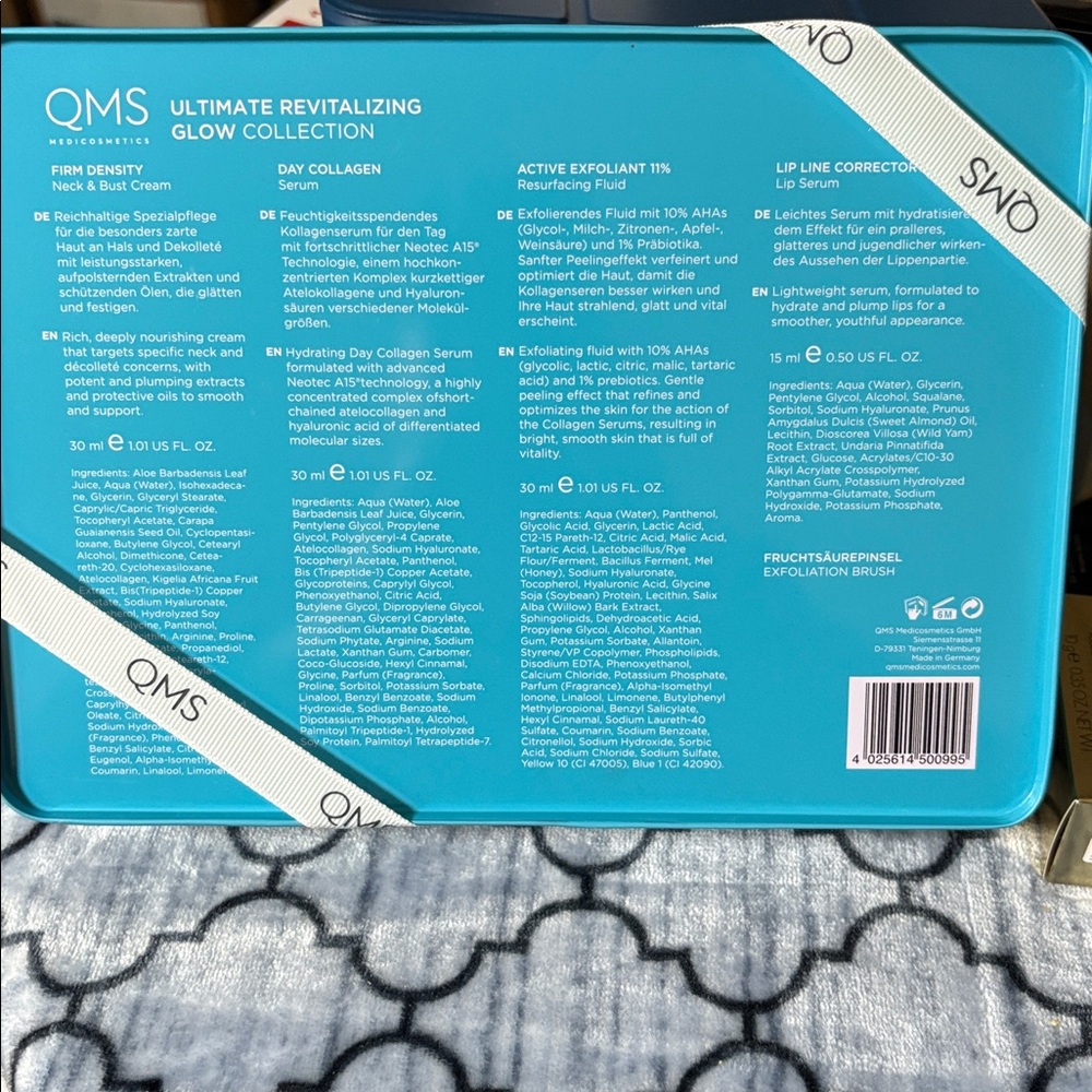 QMS Ultimate Revitalizing Glow Collection - Picture 3 of 5